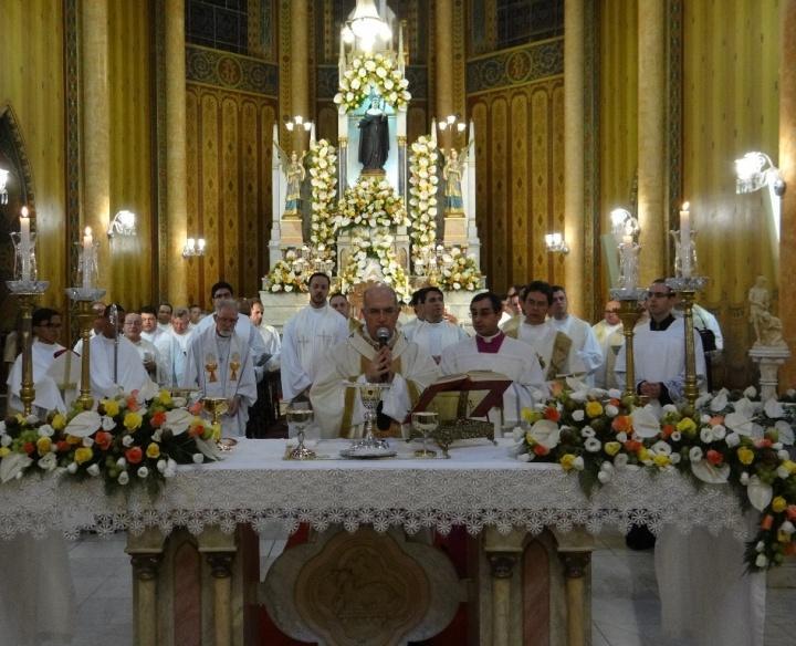 Criado Santuário Arquidiocesano de Santa Rita de Cássia no interior paulista.jpg