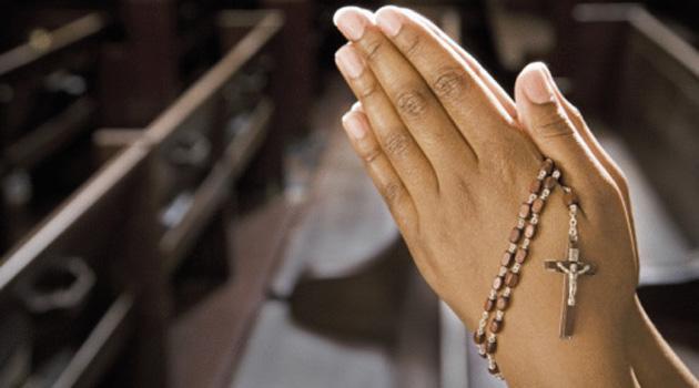 No Enem, jovens da Arquidiocese de Belo Horizonte oferecem orações aos candidatos.jpg No Enem, jovens da Arquidiocese de Belo Horizonte oferecem orações aos candidatos.jpg
