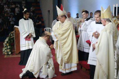 No dia da Virgem de Guadalupe, Manaus tem seu novo bispo auxiliar ordenado.jpg No dia da Virgem de Guadalupe, Manaus tem seu novo bispo auxiliar ordenado.jpg