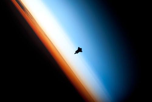 Astronauta recorda o dia em que recebeu a Sagrada Comunhão no espaço.jpg