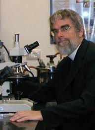 Diretor do Observatório Astronômico do Vaticano vê na descoberta de planetas um significado maior.jpg Diretor do Observatório Astronômico do Vaticano vê na descoberta de planetas um significado maior.jpg