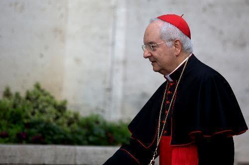 A maior misericórdia é levar as pessoas à verdade, afirma Cardeal Piacenza.jpg