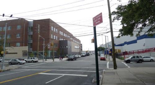 Pais denunciam a exclusão de católicos em escola pública de Nova York.jpg