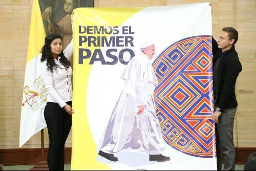 Arquidiocese de Bogotá busca 10 mil jovens voluntários para a visita do Papa.jpg