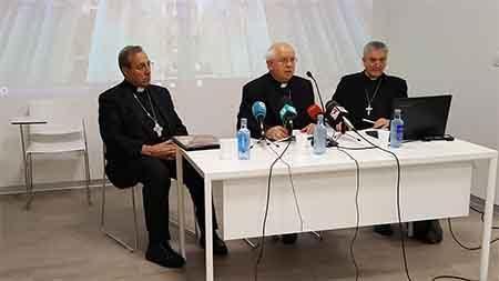 Bispos Franceses e Espanhóis do Caminho de Santiago de Compostela se reúnem na Espanha.jpg