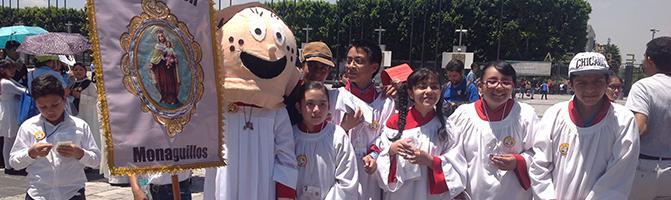 Mais de 500 coroinhas participam de Peregrinação à Basílica de Nossa Senhora de Guadalupe.jpg Mais de 500 coroinhas participam de Peregrinação à Basílica de Nossa Senhora de Guadalupe.jpg