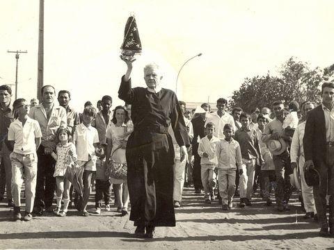 Segue em análise no Vaticano o processo de beatificação de sacerdote brasileiro.jpg Segue em análise no Vaticano o processo de beatificação de sacerdote brasileiro.jpg