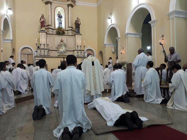 Arcebispo de Teresina ordena décimo padre desde que assumiu o episcopado.jpg