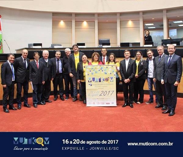 Bispo comenta preparativos para Mutirão de Comunicação em Joinville (SC).jpg