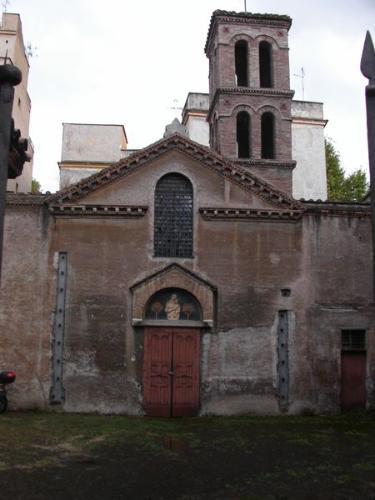 Possíveis relíquias de São Pedro foram encontradas em templo de Roma.jpg