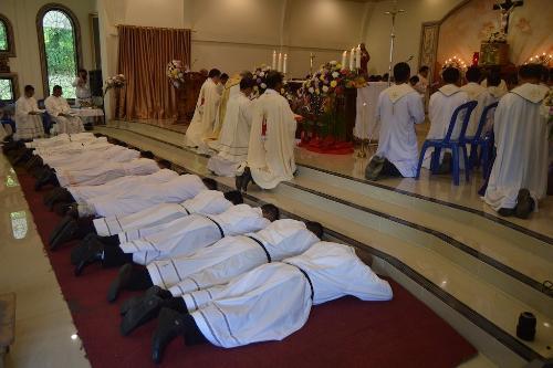 Retiro para sacerdotes evidencia notável abundância de vocações na Indonésia.jpg