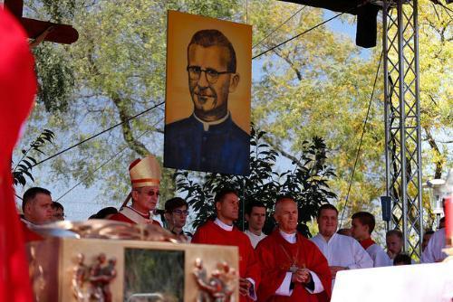 Sacerdote Salesiano é declarado novo Beato Mártir 1.jpg