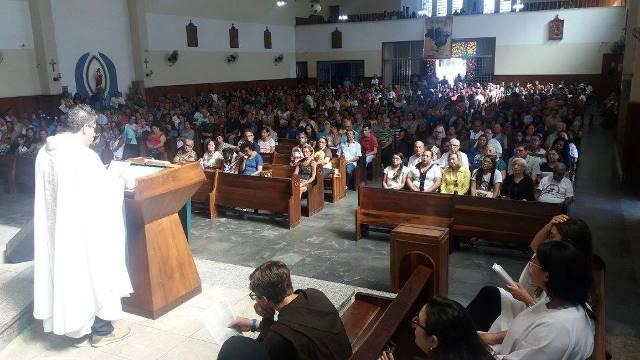 Fraternidade Franciscana celebra seu Jubileu de Ouro em Nilópolis (RJ).jpg