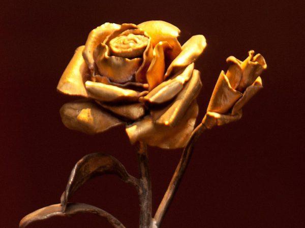 Concedida terceira Rosa de Ouro ao Santuário Nacional de Aparecida.jpg