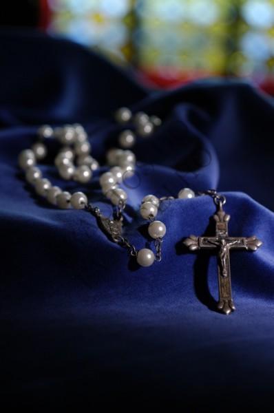 Mais de mil católicos participam de 'Rosário Cruzado' em Londres.jpg