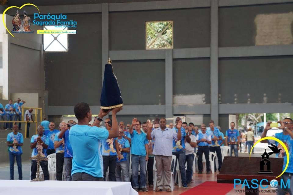 A beleza do Santo Rosário é tema de encontro do Terço dos Homens na Bahia.jpg