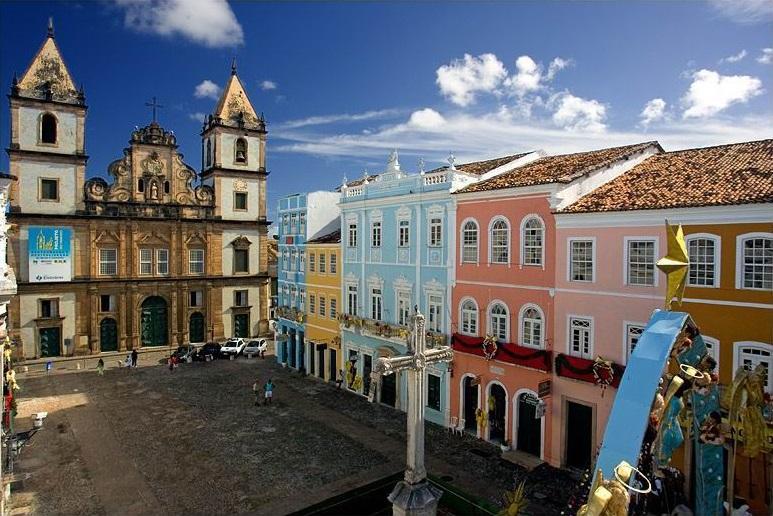 Bahia prepara-se para a Festa de Todos os Santos no Centro Histórico.jpg