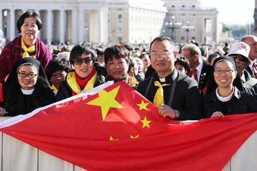 Partido comunista chinês proíbe viagens de cidadãos para o Vaticano.jpg