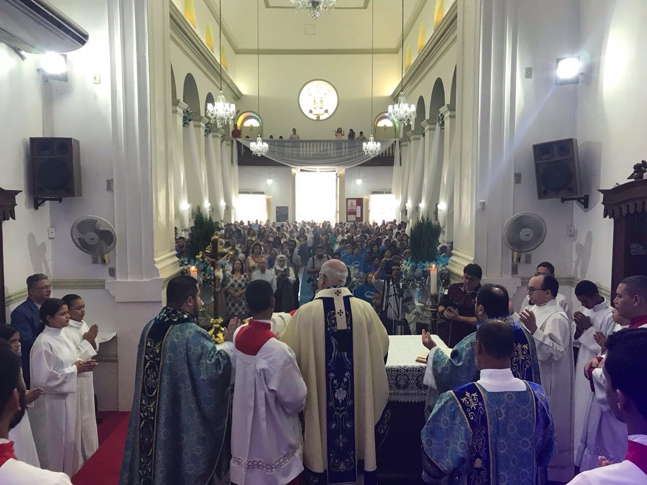 Festa de Nossa Senhora da Apresentação da Escada reúne fiéis em Pernambuco.jpg