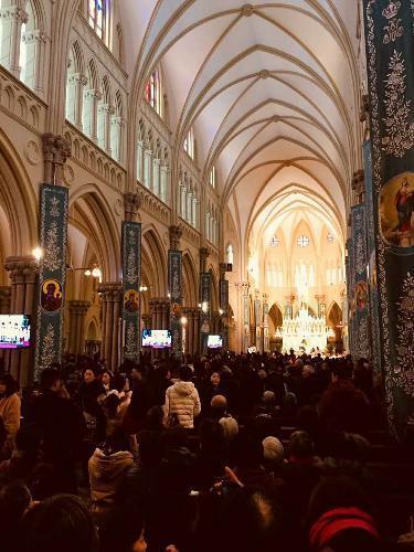 Catedral de Santo Inácio em Xangai, China, reabre as suas portas.jpg
