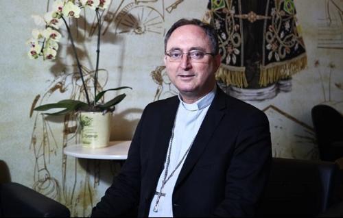 O nascimento de Jesus nos traz esperança e alegria, lembra Cardeal Rocha.jpg