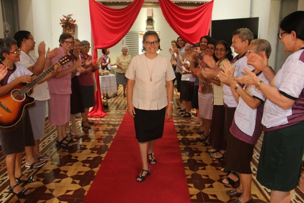No Ceará, reeleita superiora geral da Congregação das Filhas de Santa Teresa de Jesus.jpg