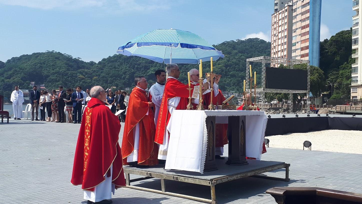 Cardeal Scherer preside cerimônia pela canonização de Santo André de Soveral.jpg