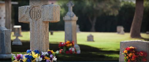 Cemitérios Católicos dos EUA realizam campanha sobre a beleza dos ritos funerários.jpg