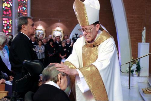 Mais de 1200 fiéis participam de Missa pelos enfermos na Diocese de Phoenix, EUA.jpg