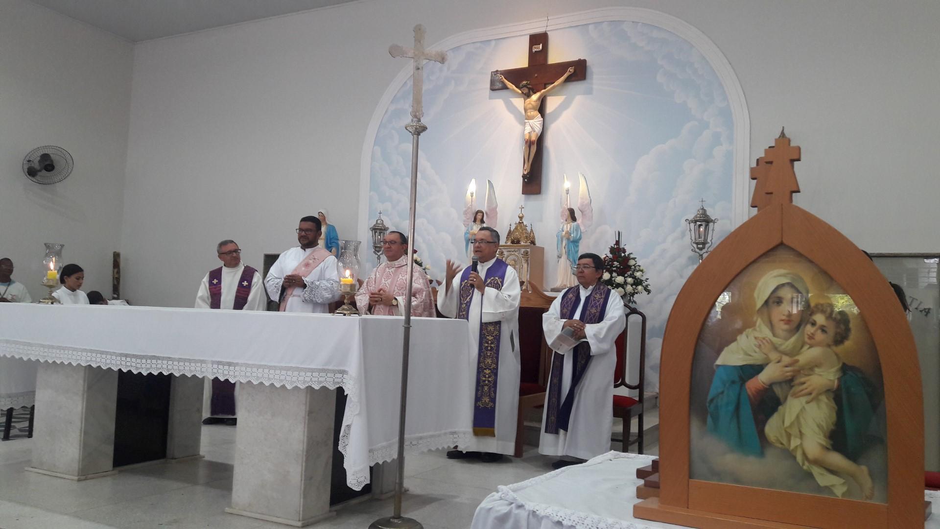 Recife festeja Encontro Arquidiocesano do Terço dos Homens Mãe Rainha.jpg