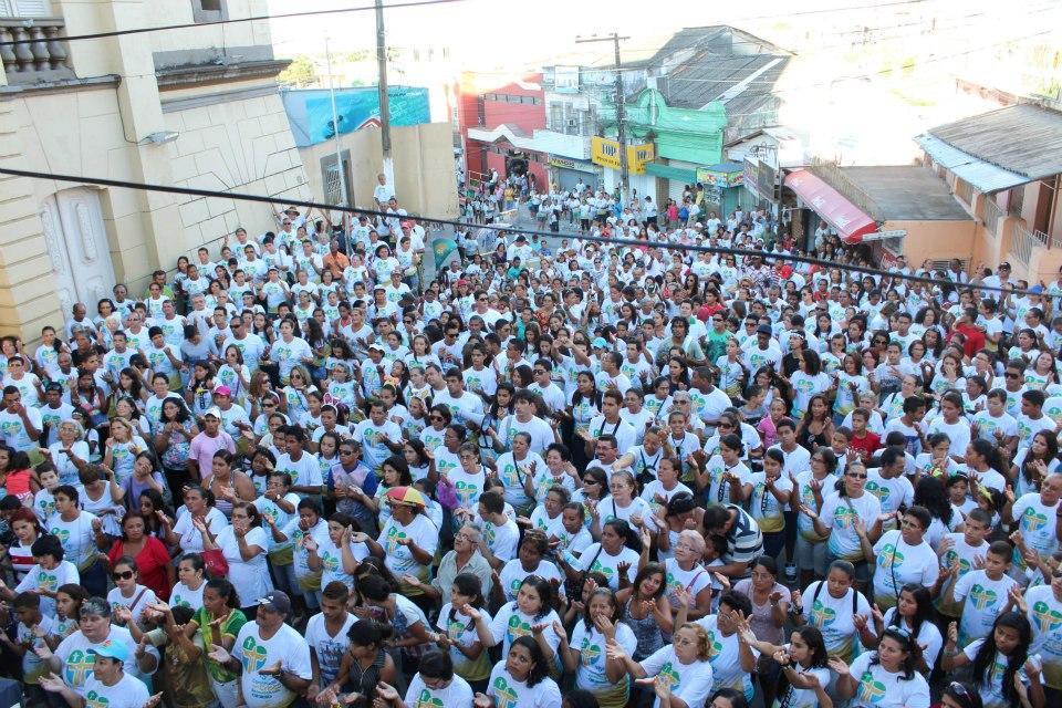 20ª edição da Caminhada com Cristo Ressuscitado acontece no Recife (2).jpg