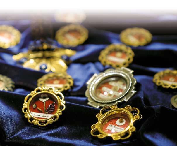 Diocese canadense recebe centenas de pedidos após anunciar que tinha relíquias disponíveis para doação.jpg