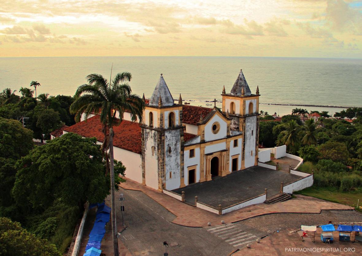 Três dioceses pernambucanas festejam centenário jubilar de criação.jpg