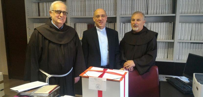 Entregues ao Vaticano documentos da causa pela Beatificação de Frei Bruno.jpg