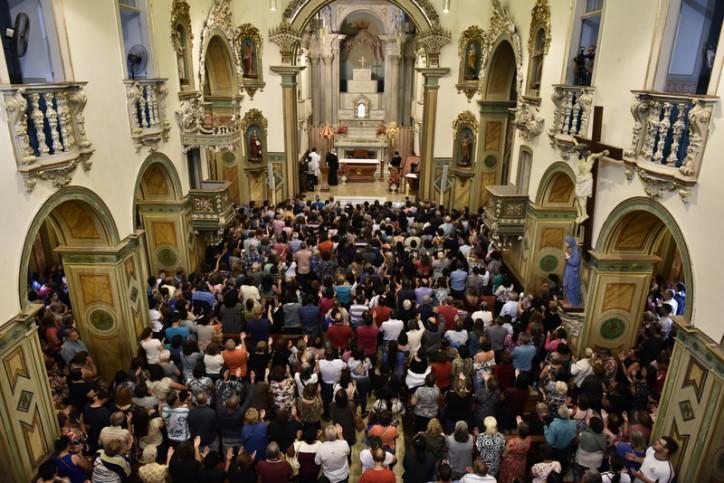 Basílica Velha celebra os 40 anos do restauro da Imagem de Aparecida.jpg