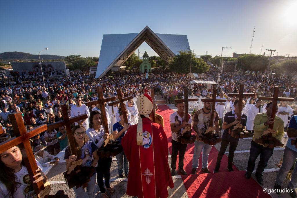 Ano Missionário Diocesano é lançado na Igreja de Patos (PB).jpg